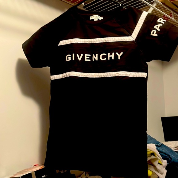 givenchy kids - Picture 1 of 2